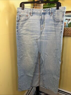 American Eagle Outfitters Light Wash Denim Maxi Skirt